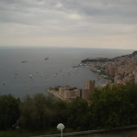 Hotel Belvedere Lanzo dʼIntelvi