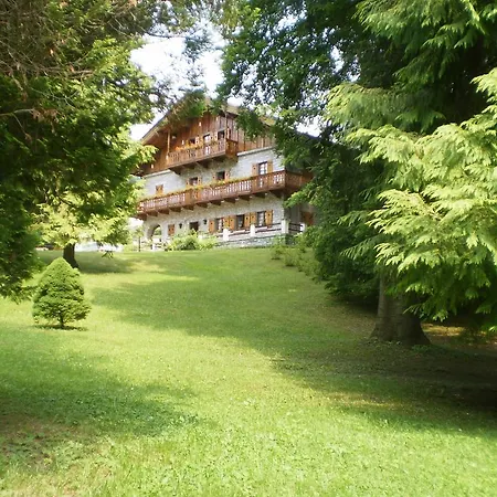 Belvedere 3* 란조 딘텔비