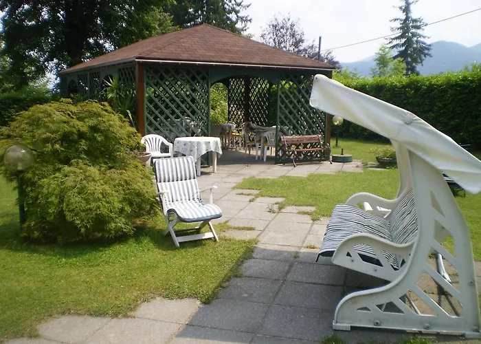 Hotel Belvedere Lanzo dʼIntelvi